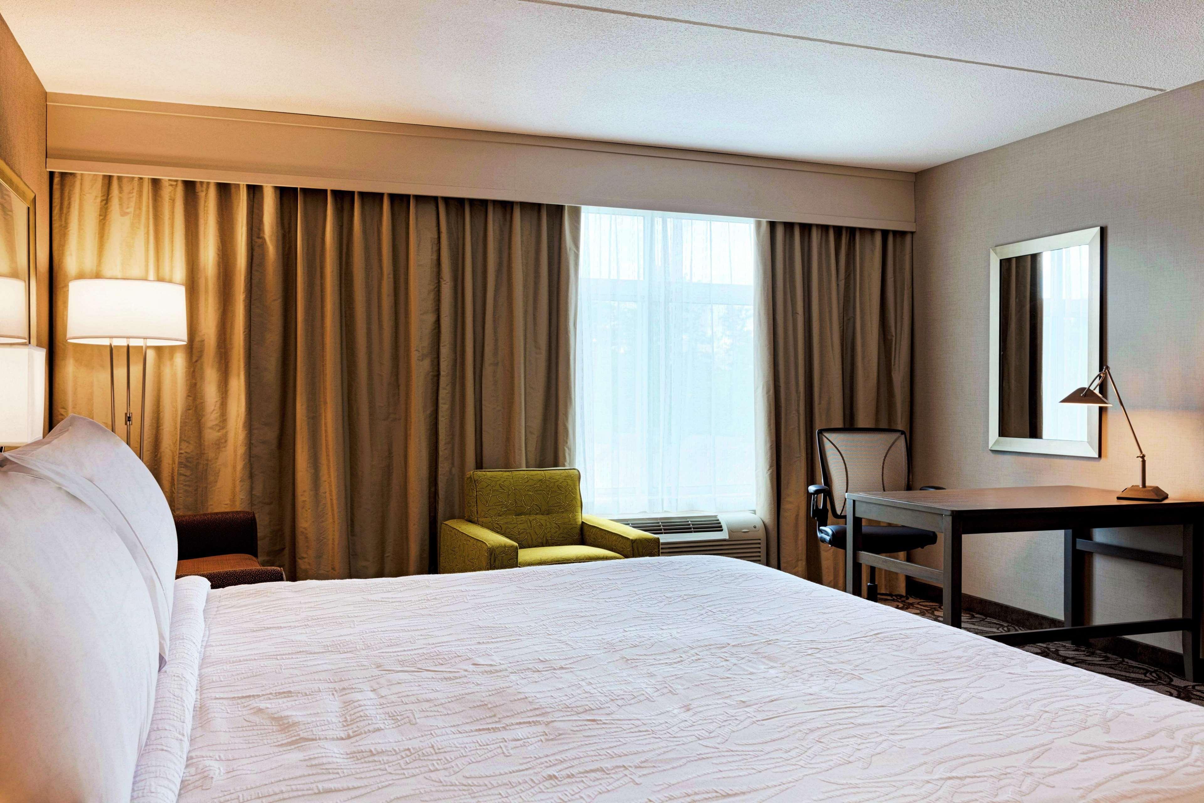 Hilton Garden Inn Lenox Pittsfield Ngoại thất bức ảnh