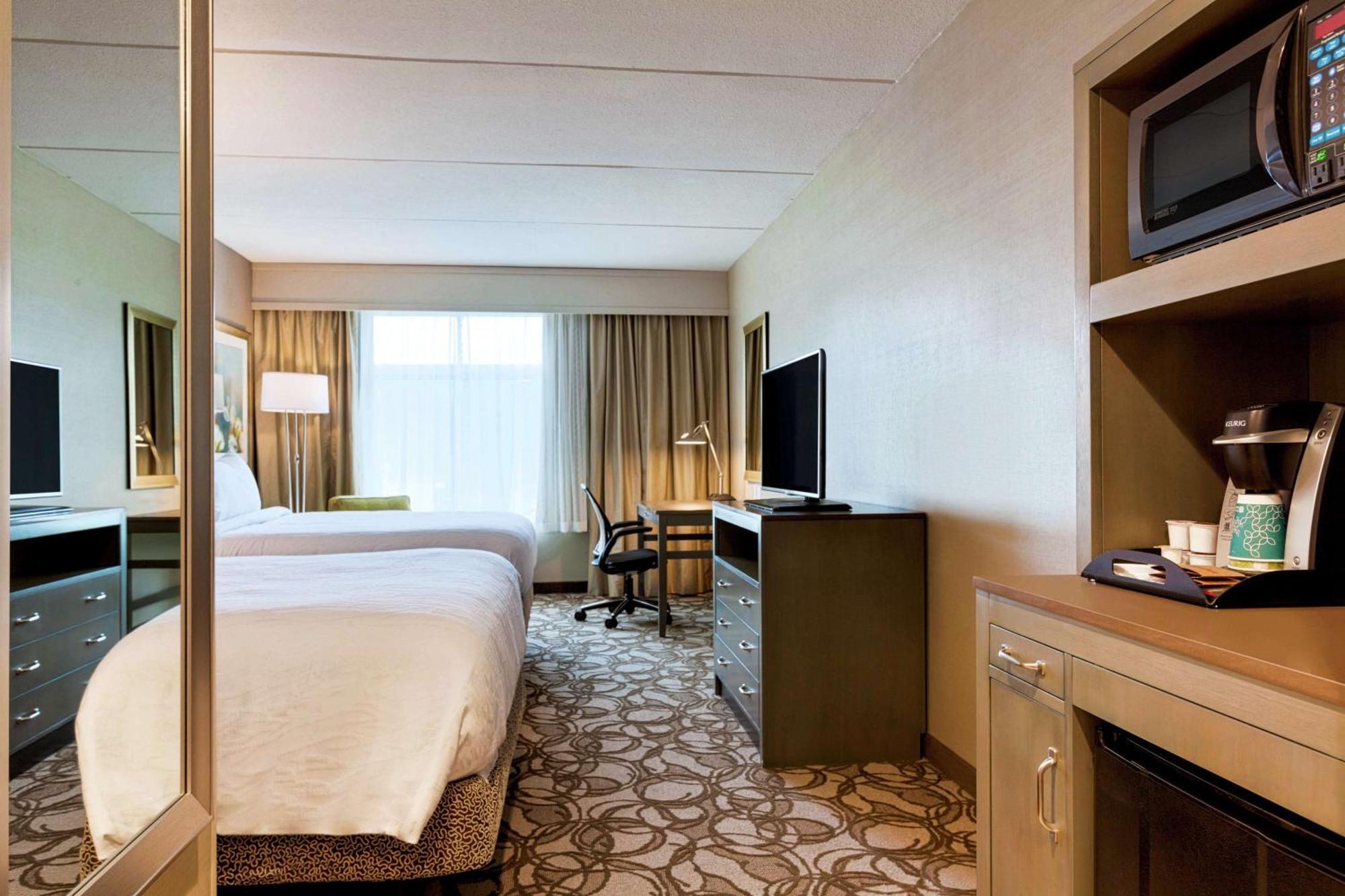 Hilton Garden Inn Lenox Pittsfield Ngoại thất bức ảnh